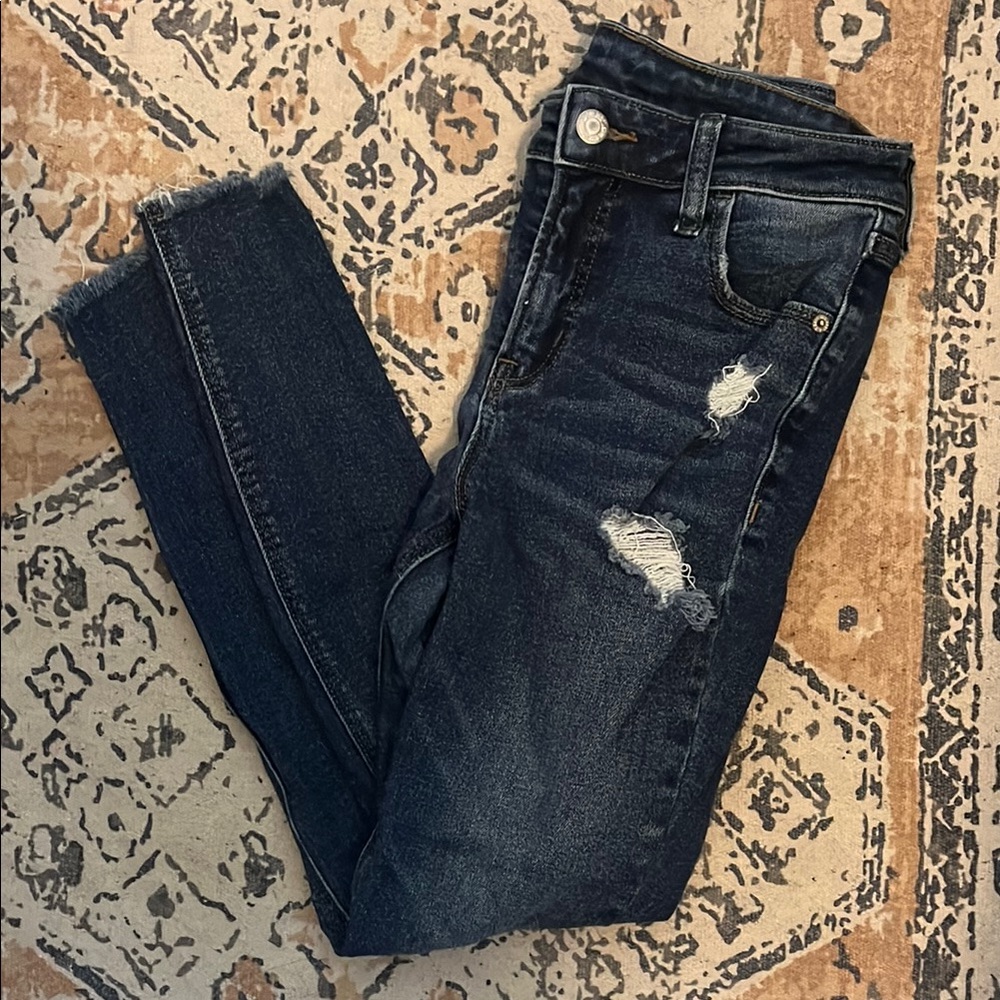 Old Navy Distressed Skinny Jeans
